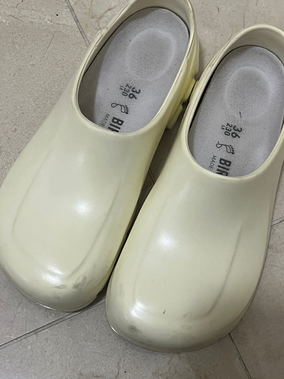 버켄스탁 클로그 230 상품이미지1