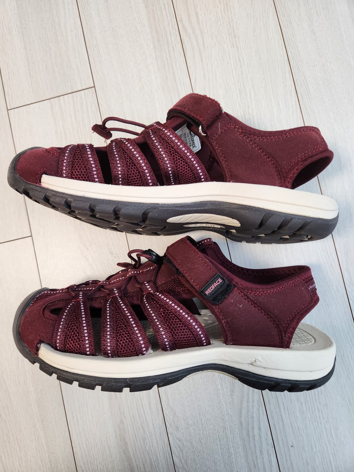 레드페이스 하이킹 바캉스 여성용 샌들 충격흡수 디어우먼샌들 사이즈240
 상품이미지5