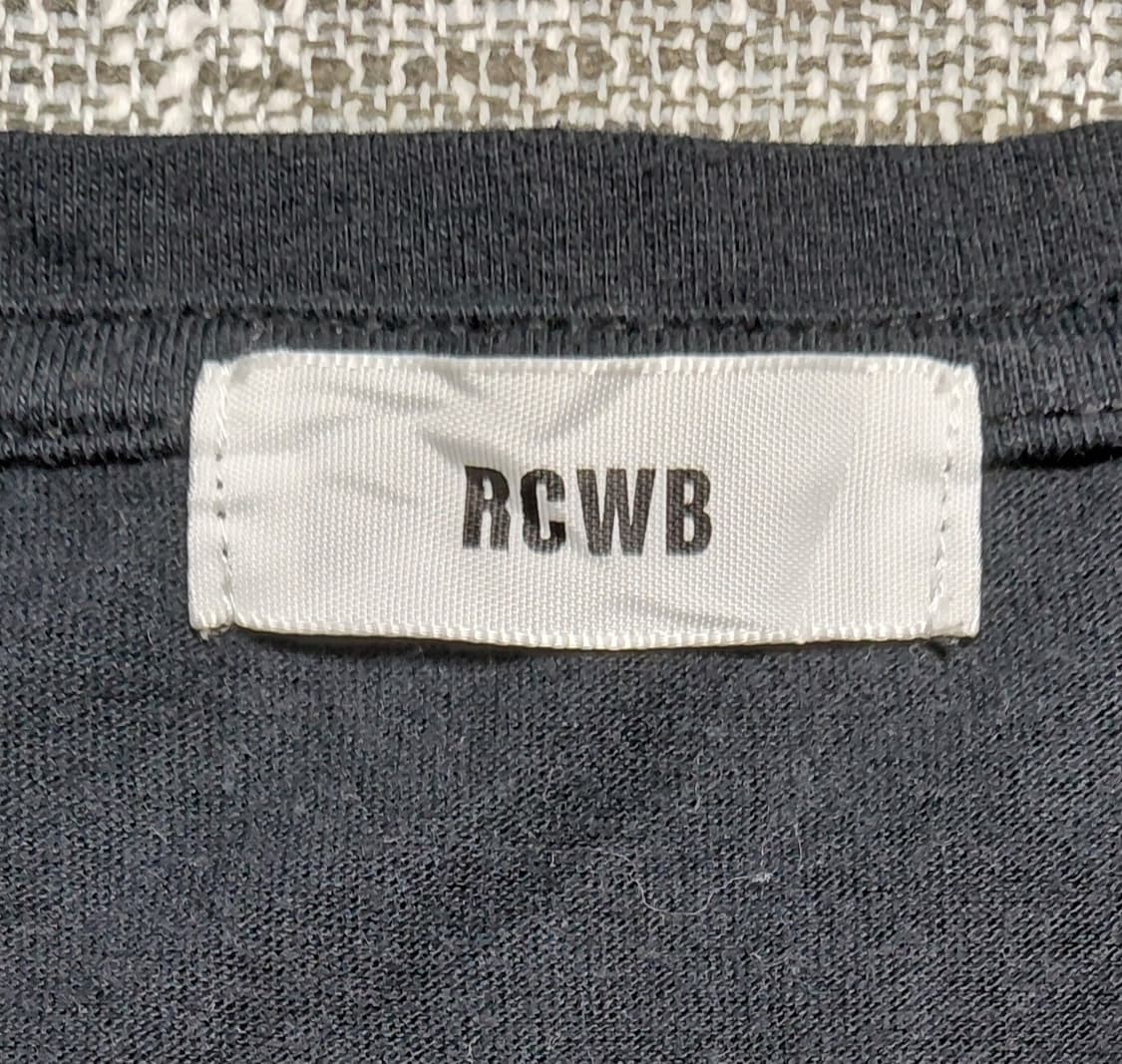 [95] Rodeo Crowns 백로고 그래픽 브이넥 티셔츠 상품이미지6