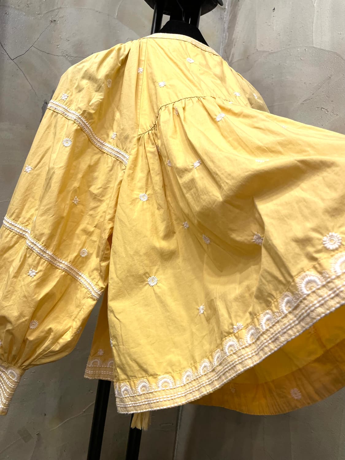 자라 보헤미안 자수 블리우스 55~66 상품이미지9