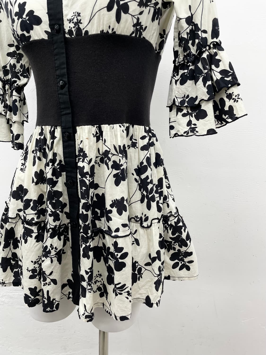 오리엔탈 플로럴 셔링 원피스 상품이미지4