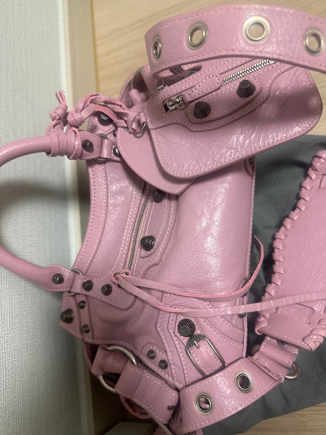 발렌시아가 네오카골 xs 베이비핑크 상품이미지7