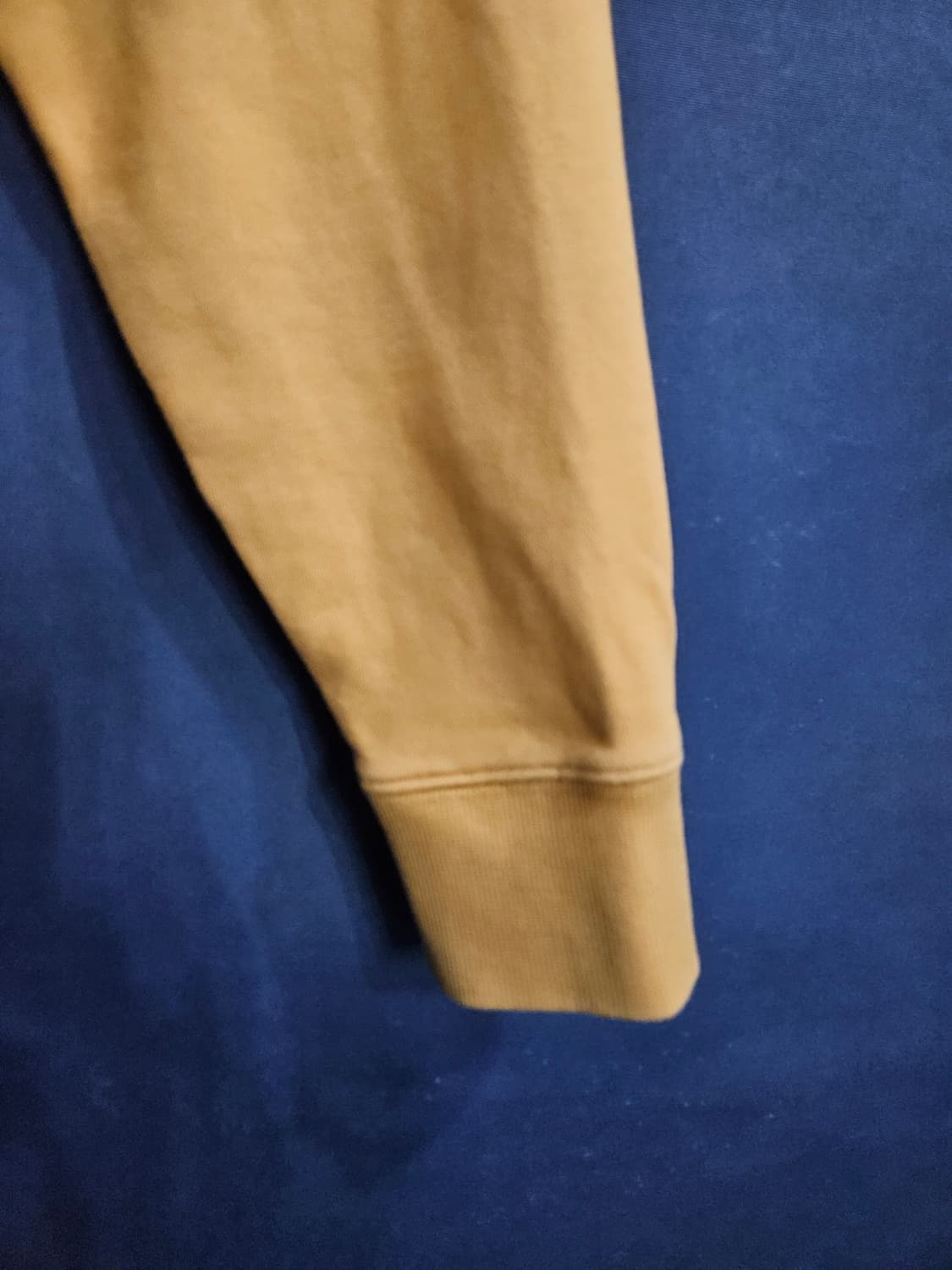 헤지스 카멜컬러 남성 105 맨투맨  상품이미지5