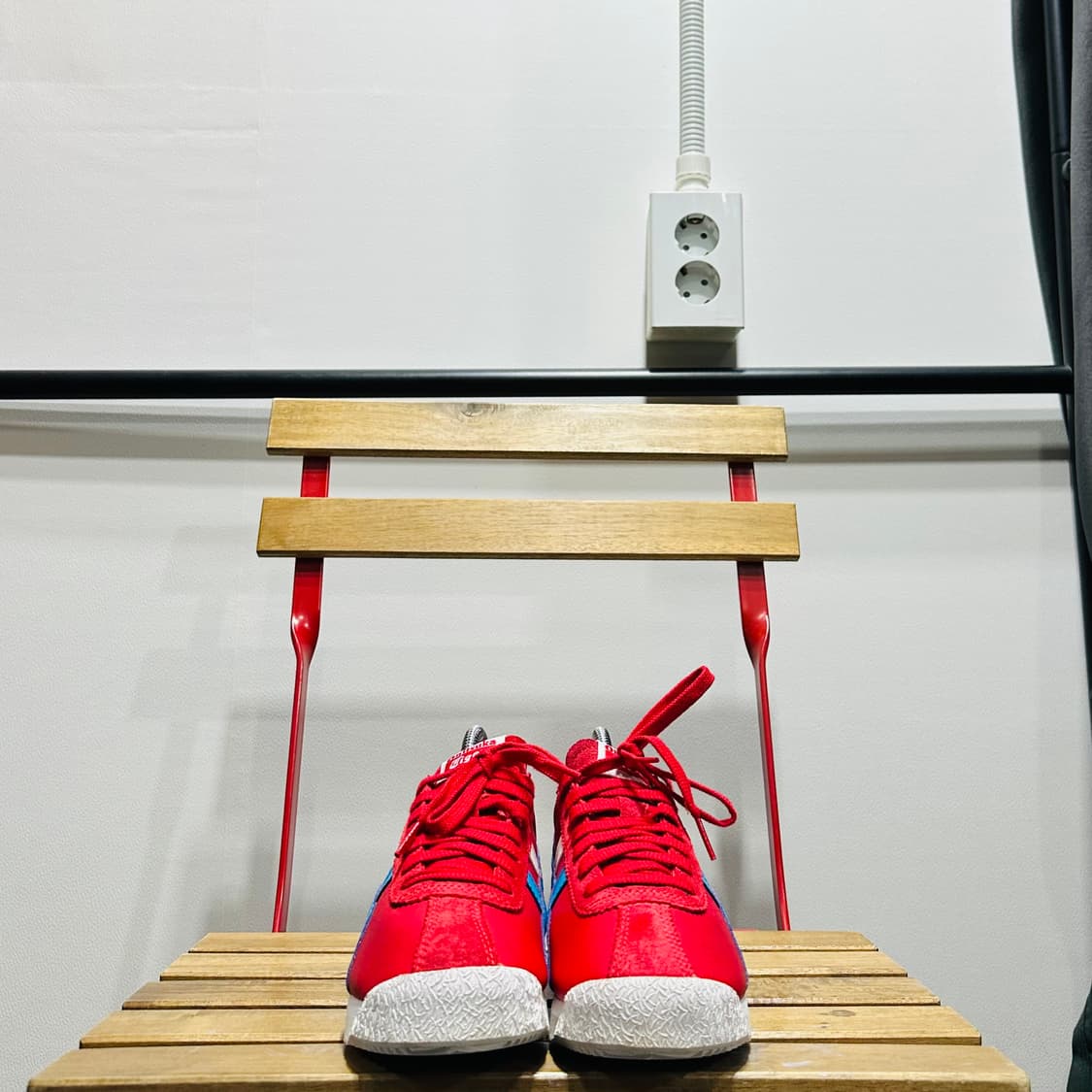 230) 오니츠카타이거 운동화 여성 여자 신발 코르쉐어 레드 상품이미지2