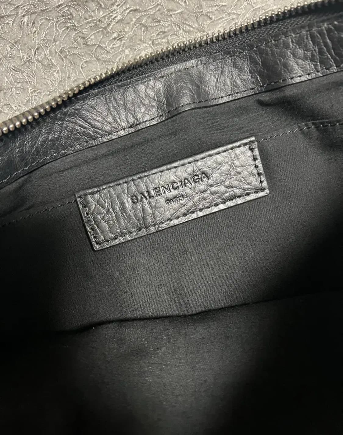 발렌시아가 클러치 상품이미지4