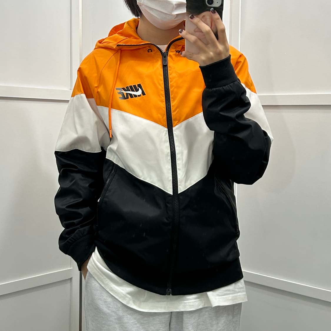 나이키 오렌지 빅로고 윈드러너 자켓 상품이미지1