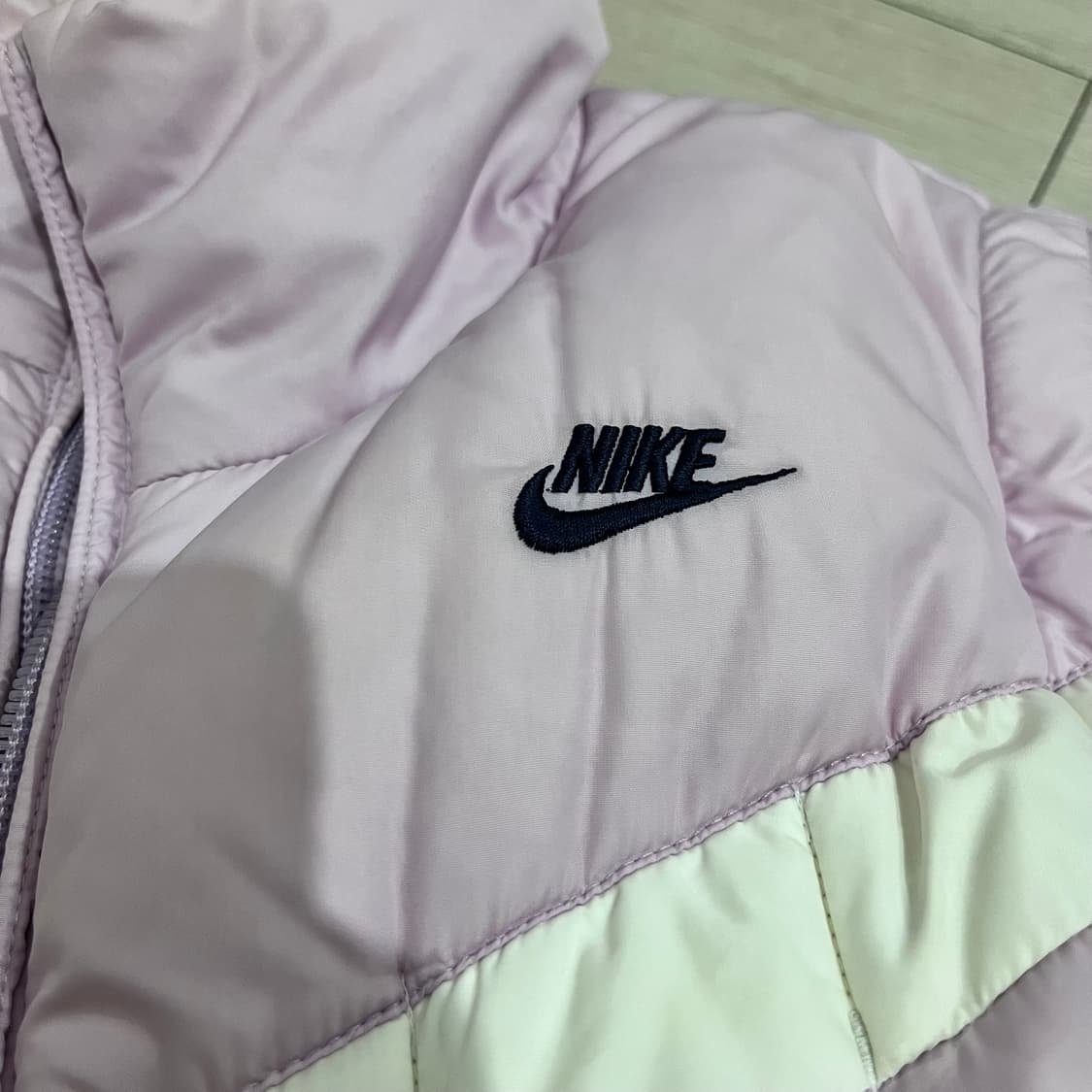 나이키 정품 베스트+경량패딩(s사이즈) 상품이미지3