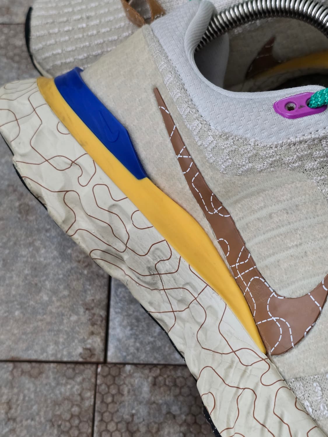 (265)나이키 리액트 인피니티 런 플라이니트 3 프리미엄  상품이미지5