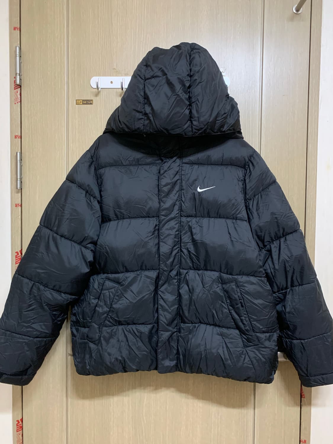 나이키 블랙 패딩 상품이미지1