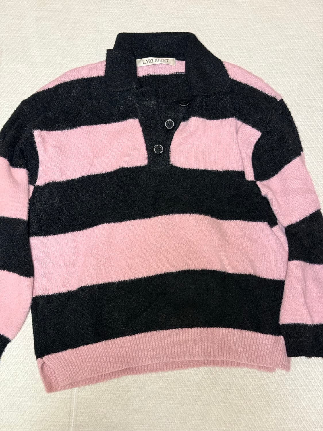 라티젠 L13 럭비 볼드 니트 핑크블랙 (제니착용) 상품이미지6