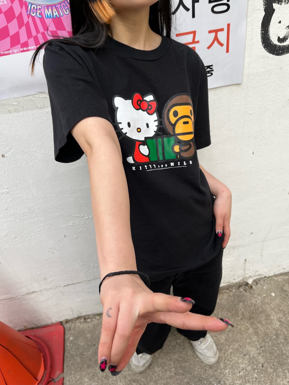 베이프 x 헬로키티 반팔 탑 상품이미지4