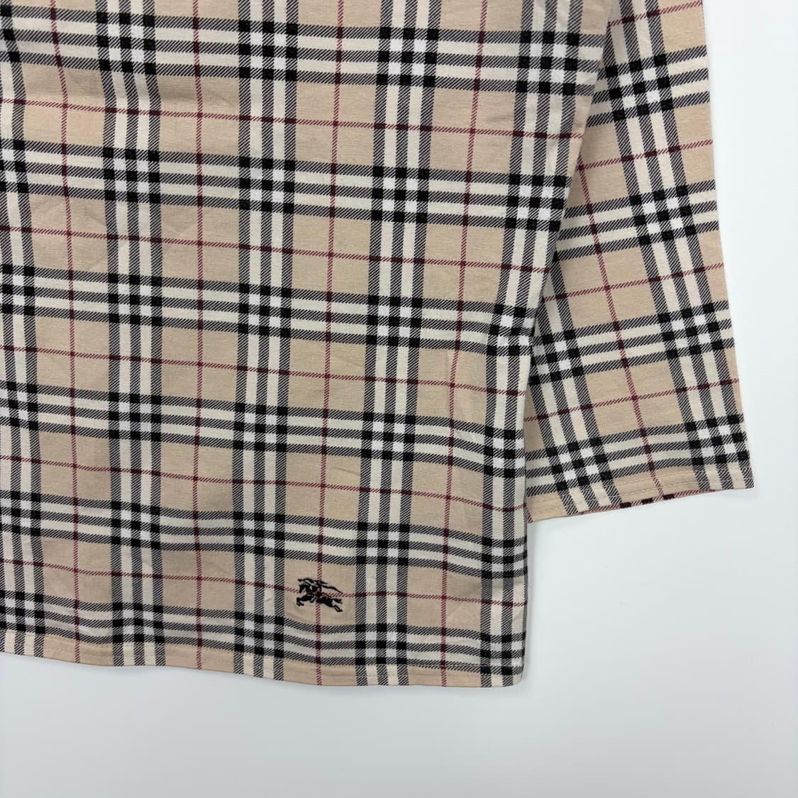 버버리 체크 패턴 티셔츠 상품이미지4