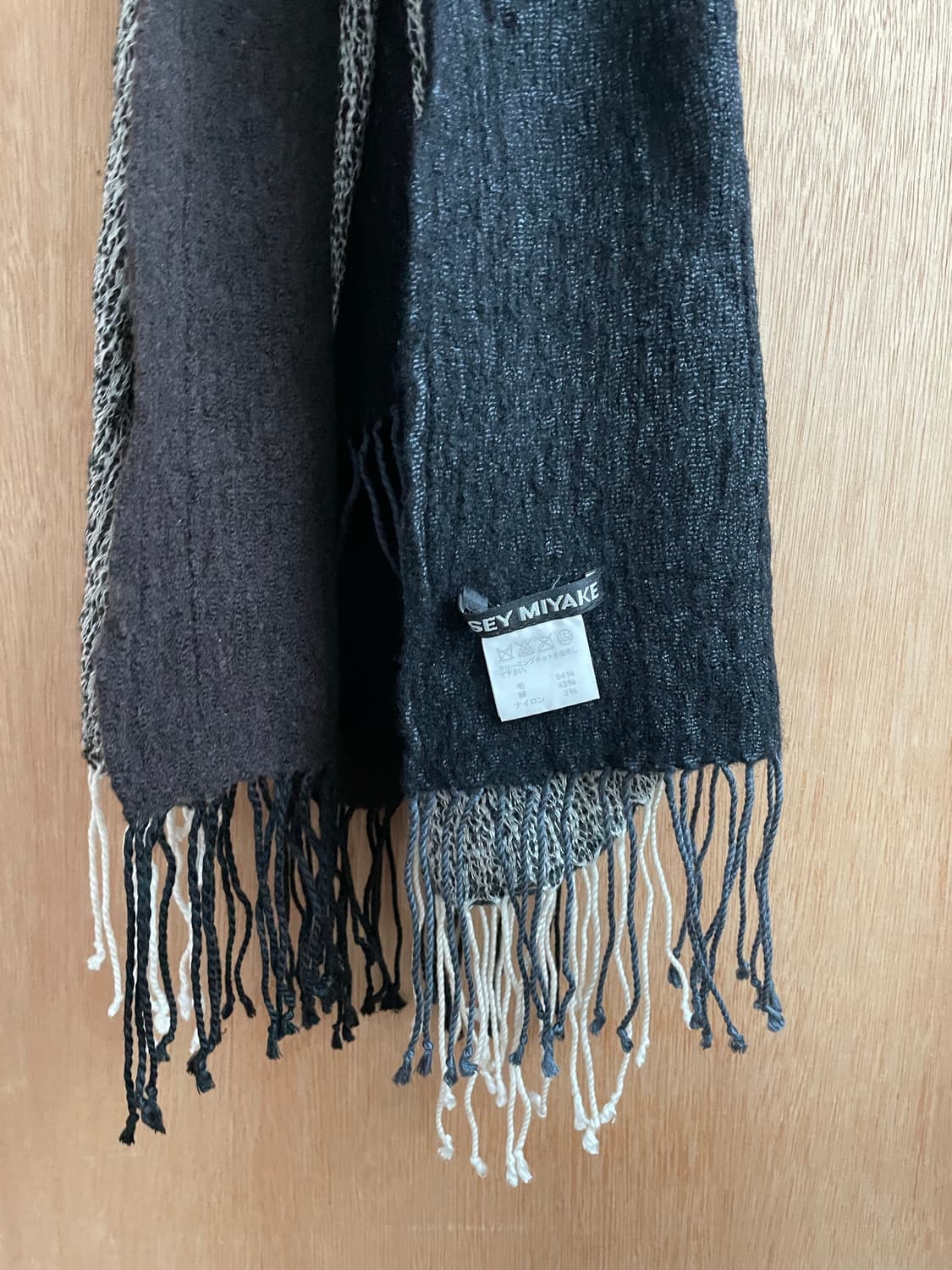 이세이미야케 멀티컬러 머플러 상품이미지2