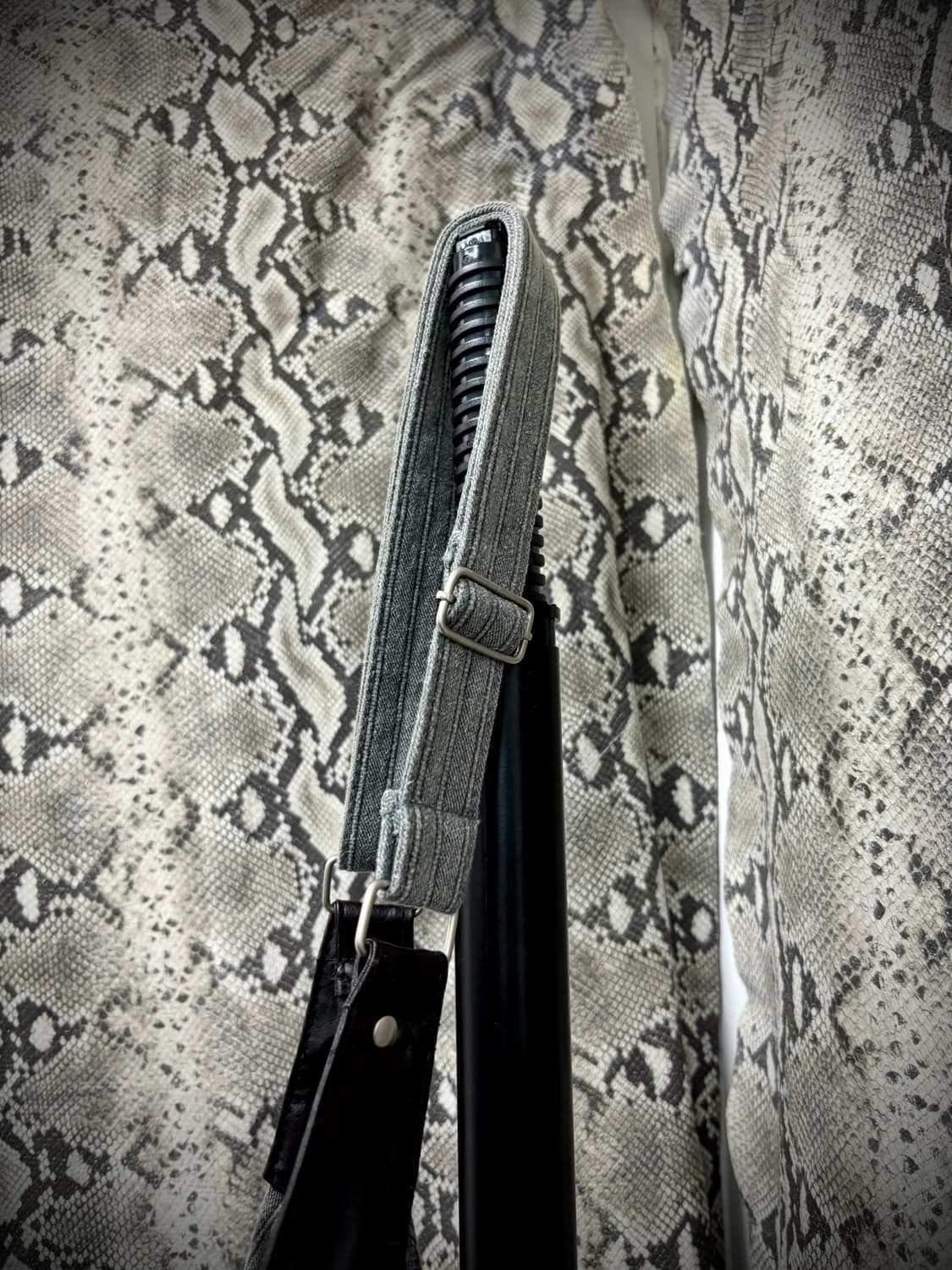 [Y2K] Dot Pattern Detail Stud&Buckle Gre 상품이미지6