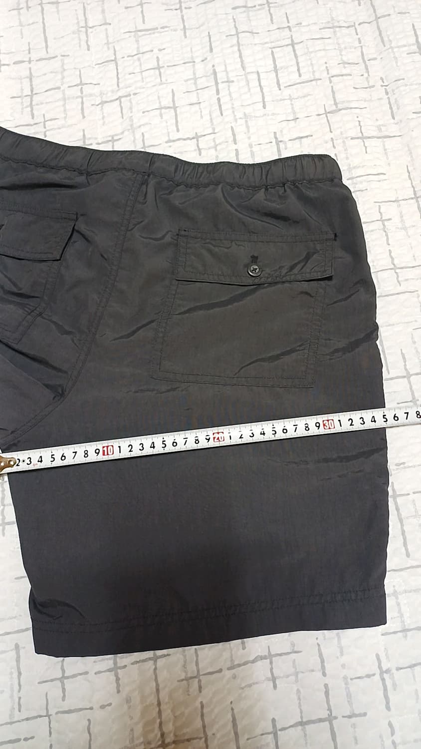 무신사 얇은나일론반바지 실측33인치 기장48 상품이미지8