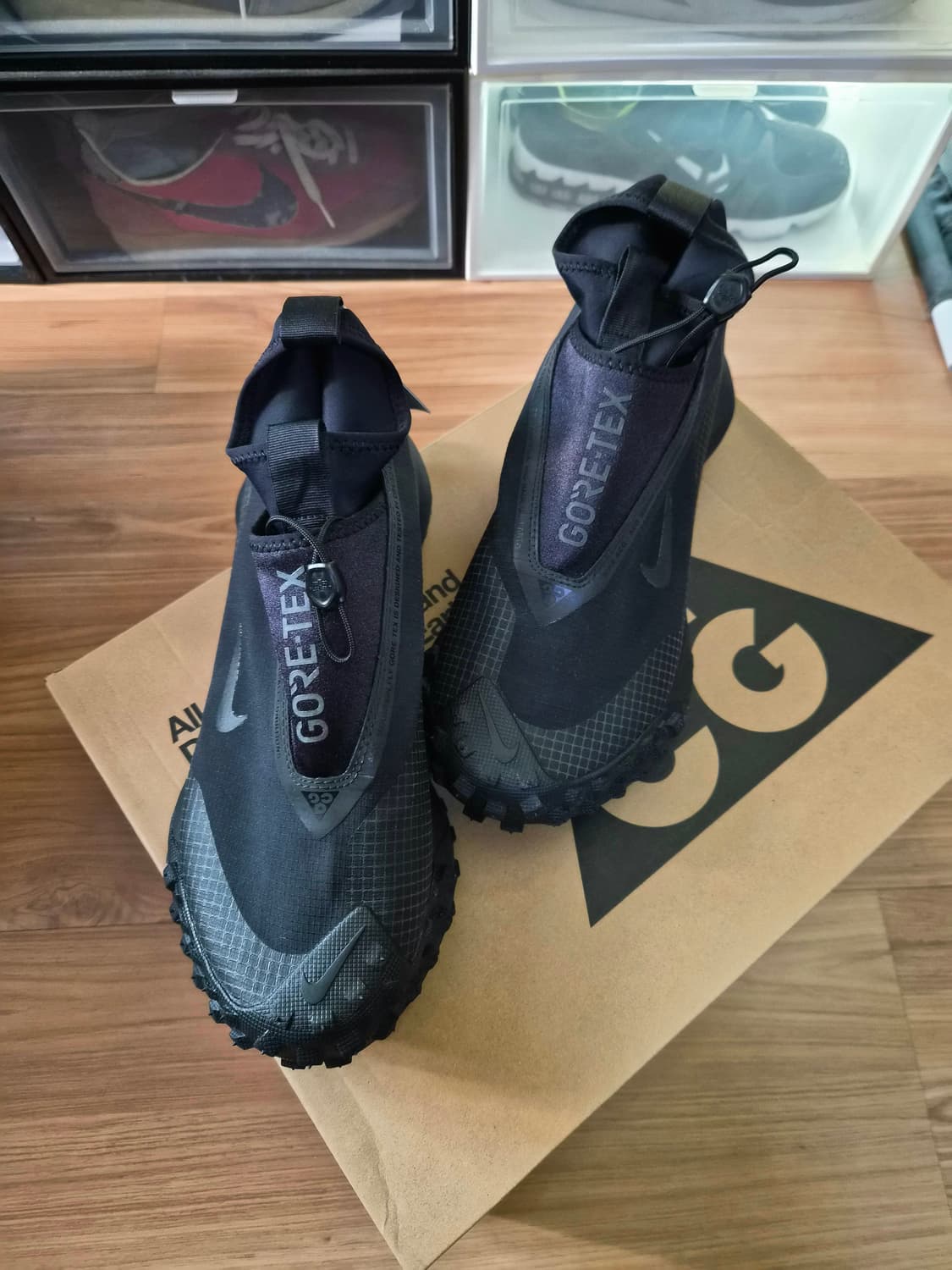 나이키 ACG 마운틴 플라이 고어텍스 블랙 초판 270 새제품 상품이미지3