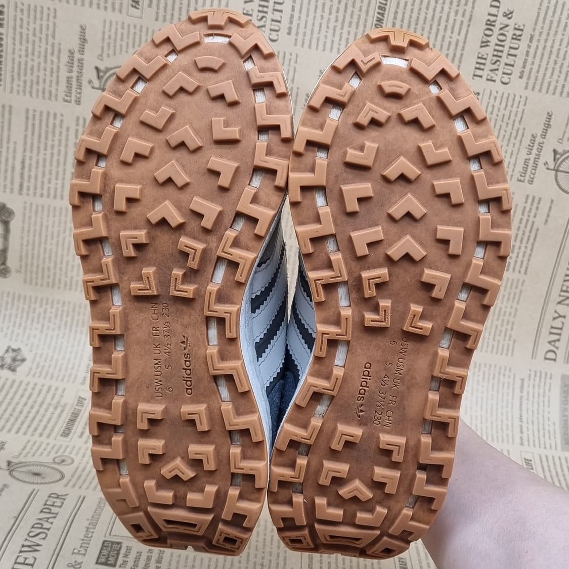 아디다스 레트로피 E5 여성운동화230 상품이미지3