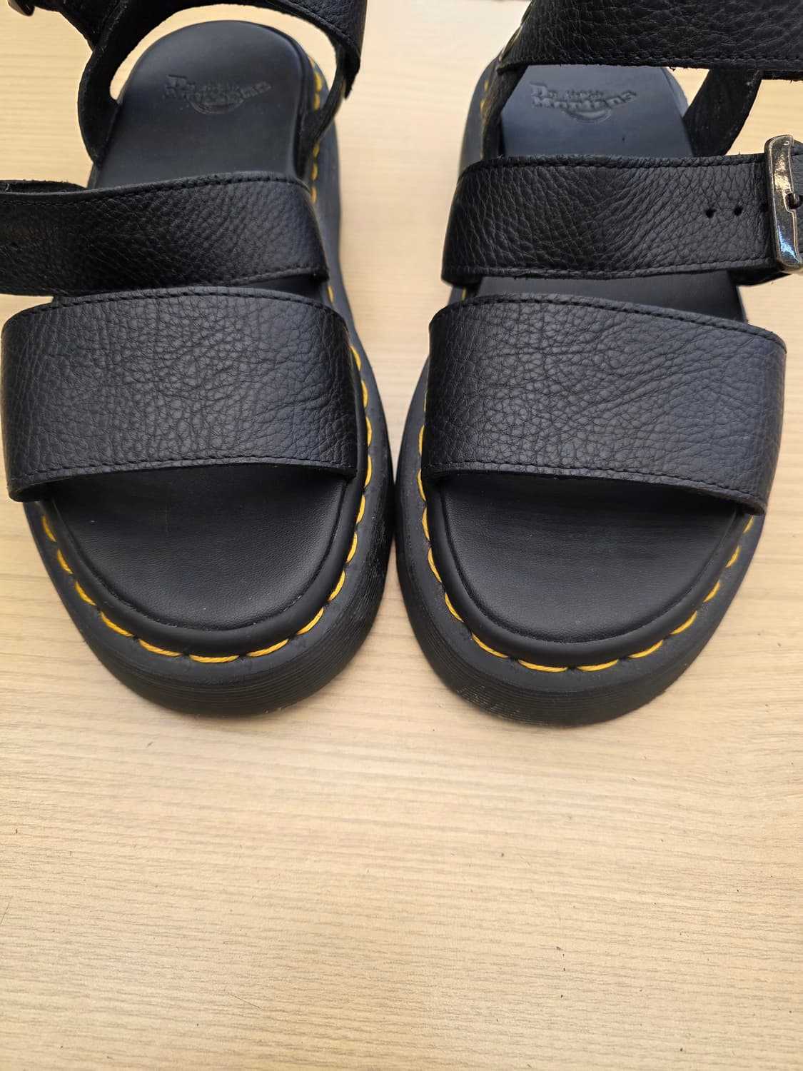 닥터마틴 그리폰쿼드 스트랩 샌들 UK6 상품이미지2