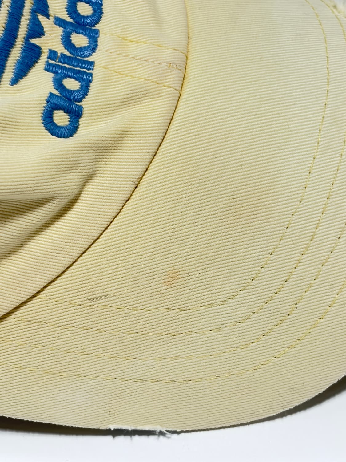 아디다스 90s 데미지 볼캡 상품이미지8