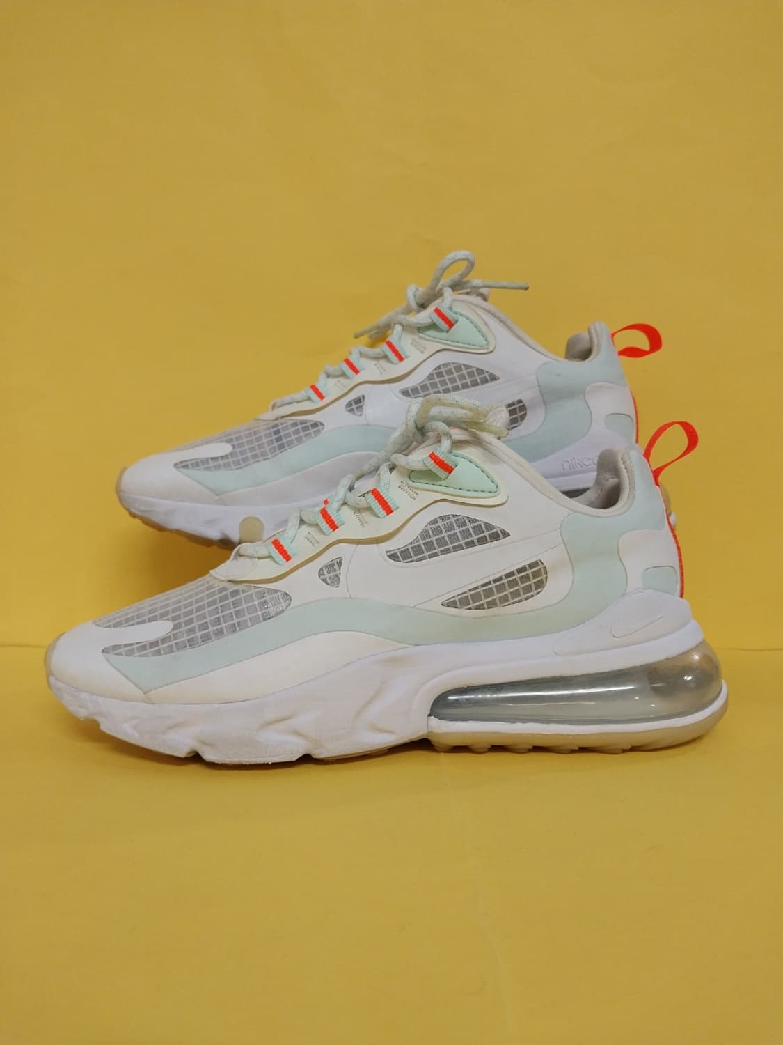 여성 나이키 에어맥스 270 리액트 SE 런닝화, 운동화 (235) 상품이미지1