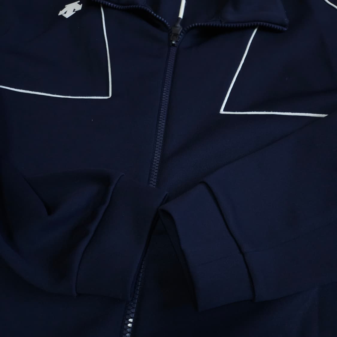 데상트 네이비져지 95-100 트랙탑저지 상품이미지8