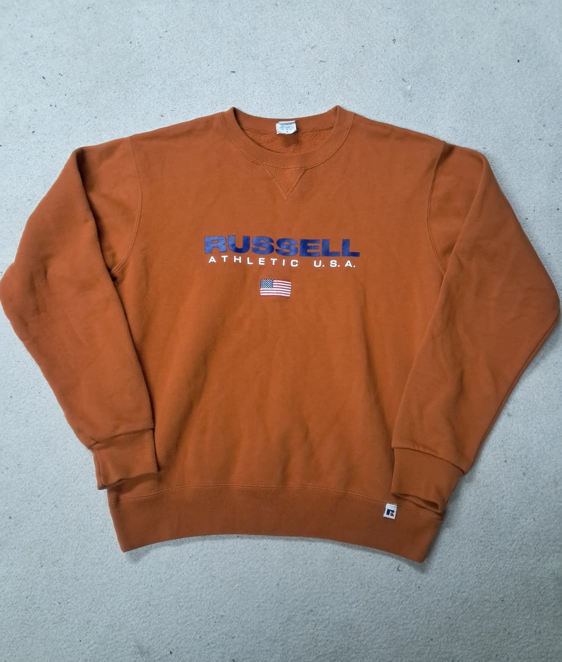 러셀맨투맨 상품이미지1