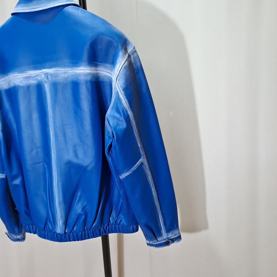 (새상품급) 레프트 오버핏 양가죽 블루종 B212 상품이미지6