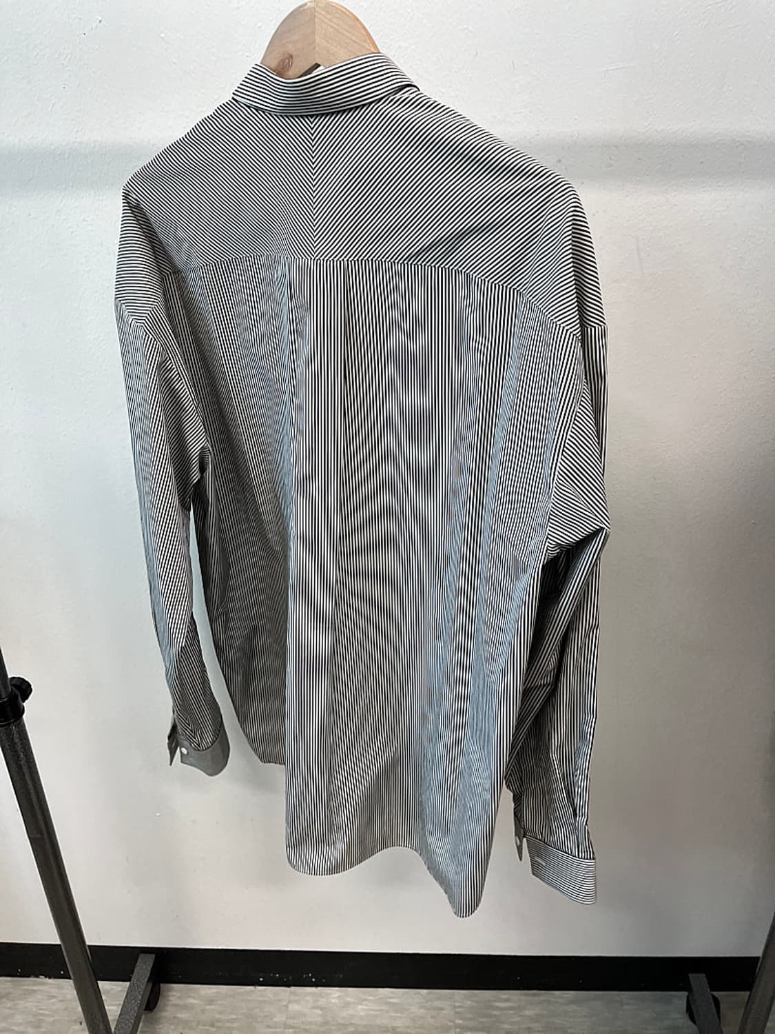 105) 준지 소매자수 스트라이프 셔츠  상품이미지5