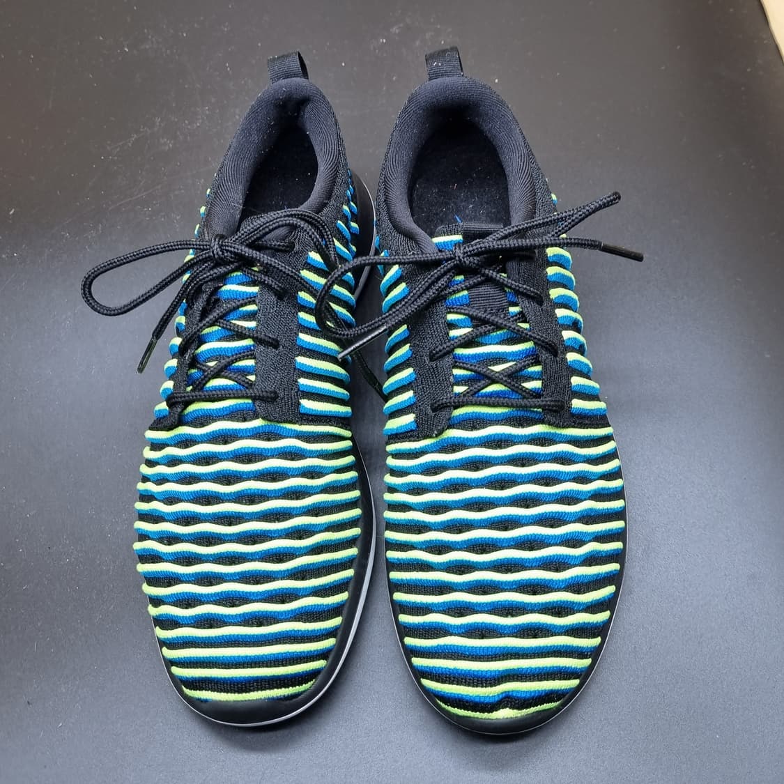 나이키 로쉬2 플라이니트 여성운동화235  상품이미지2