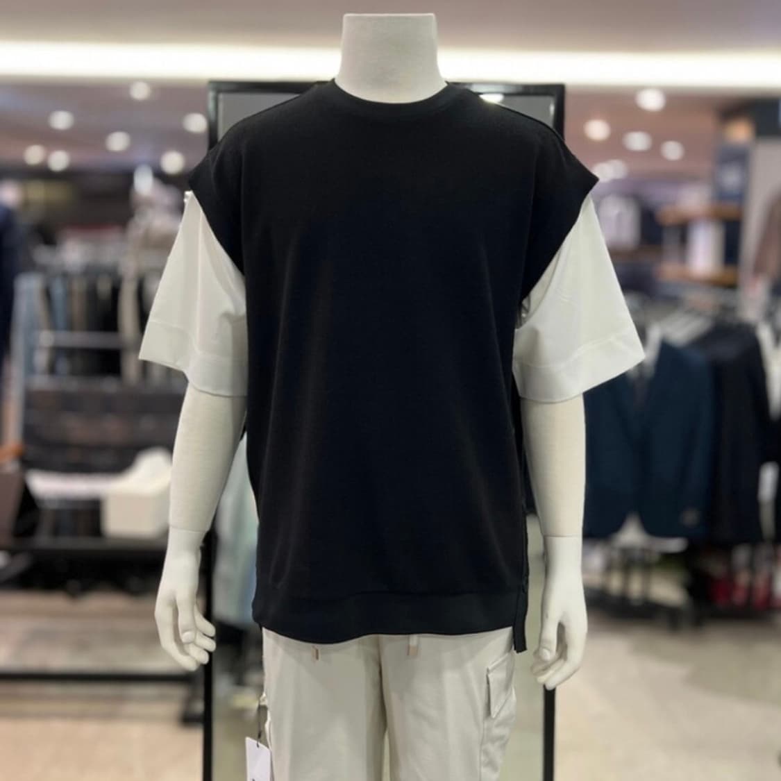 24SS 리버클래시 니트 레이어드 버튼 슬릿 반팔티 상품이미지1