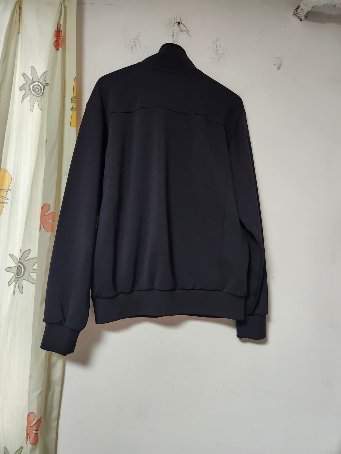 아식스 블랙 폴리스안감 트레이닝 자켓95 상품이미지2