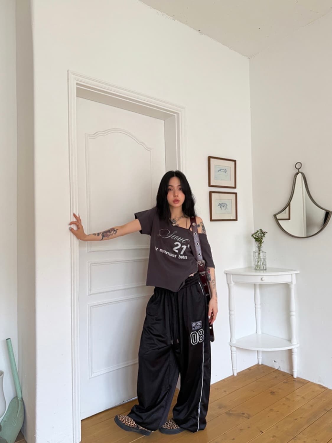 더미스테리어스호텔 패치 메쉬 팬츠 상품이미지2