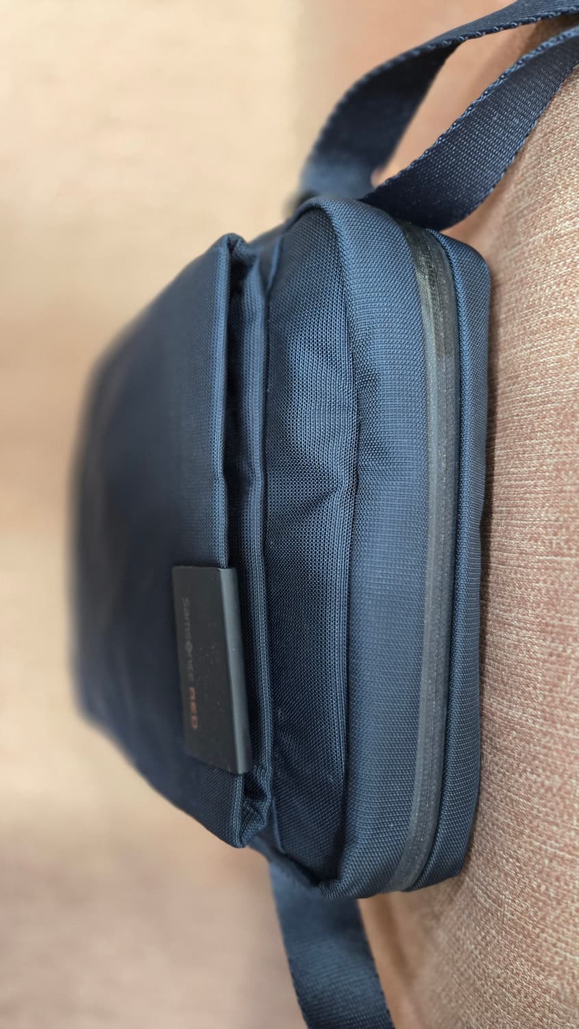 쌤소나이트- 레드 네이비 크로스백 상품이미지5