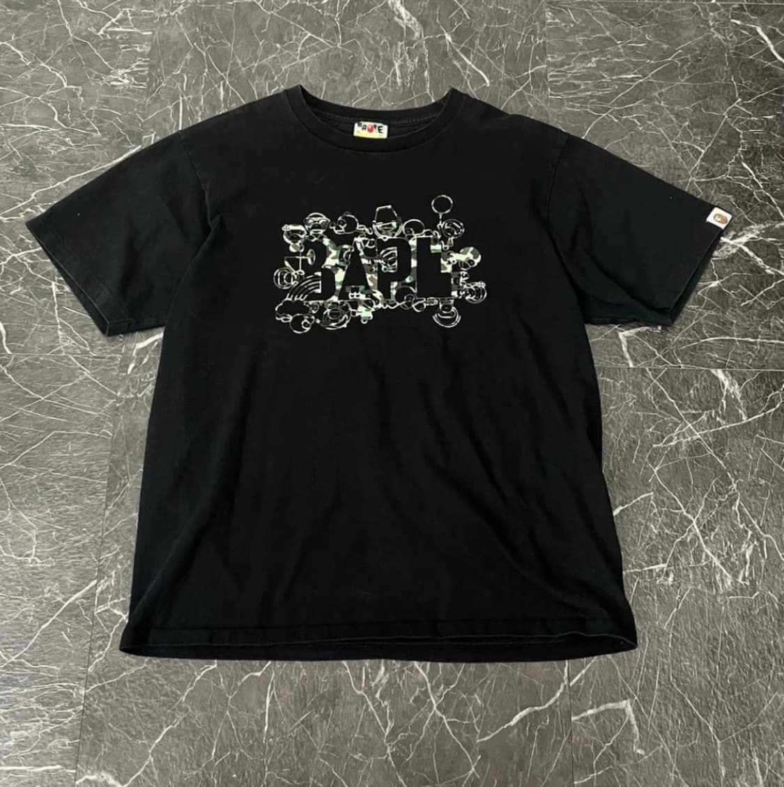 Bape 카모 레터링 티셔츠 L 상품이미지1