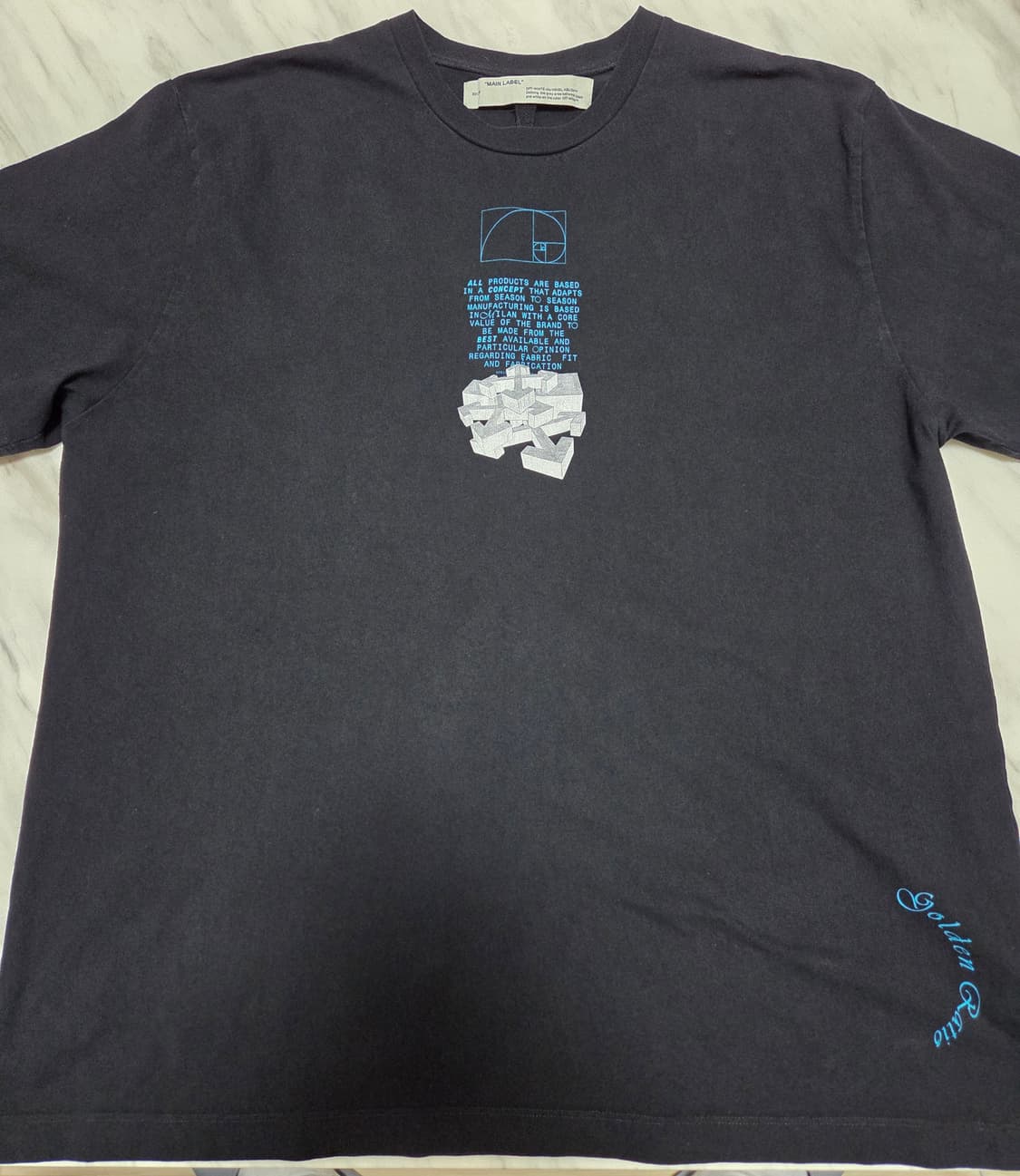 오프화이트 골든 레이쇼 드리핑 애로우 반팔티 상품이미지2