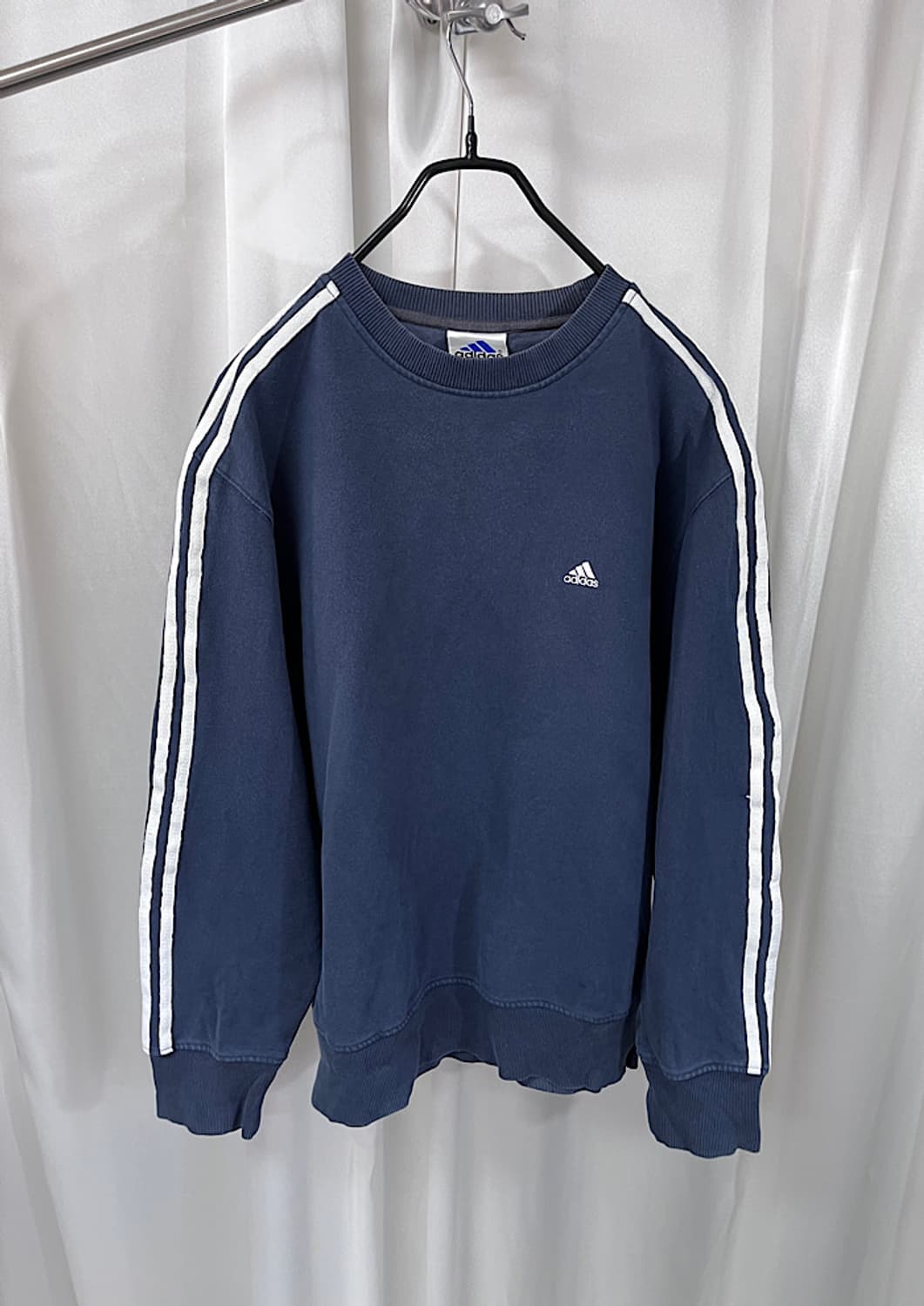 adidas  상품이미지1