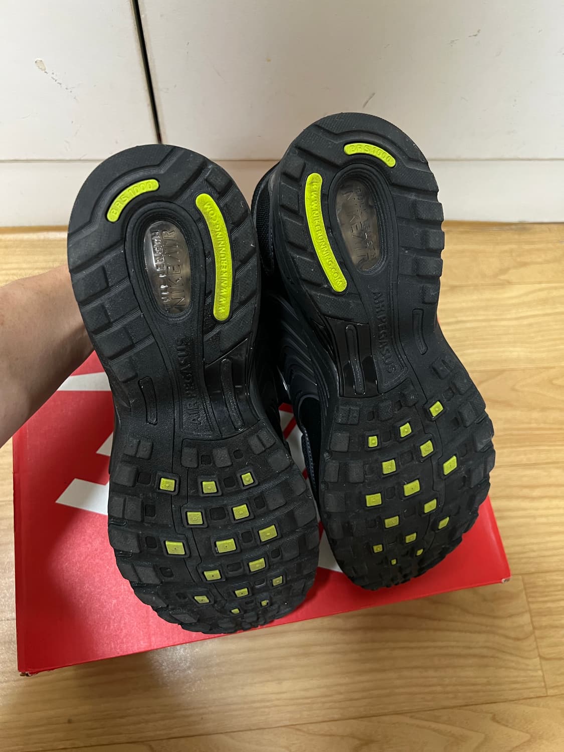 나이키 에어 페가수스 웨이브 블랙 270(거의 새거) 상품이미지5