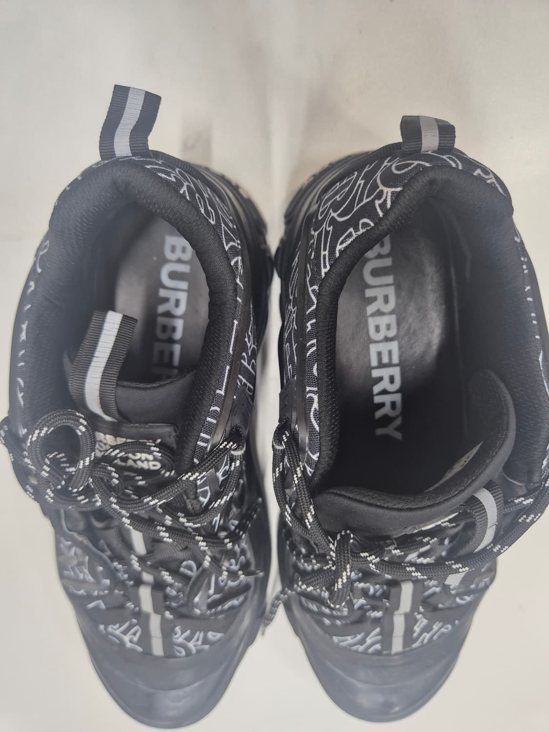 버버리 신발 모노그램 체크 아서 스니커즈 285~290/ 45(정품) 상품이미지4