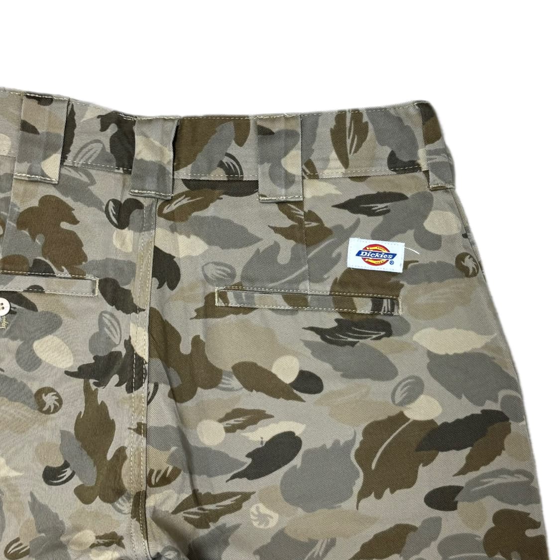 Dickies Camo Half Pants 디키즈 카모 반바지 상품이미지2