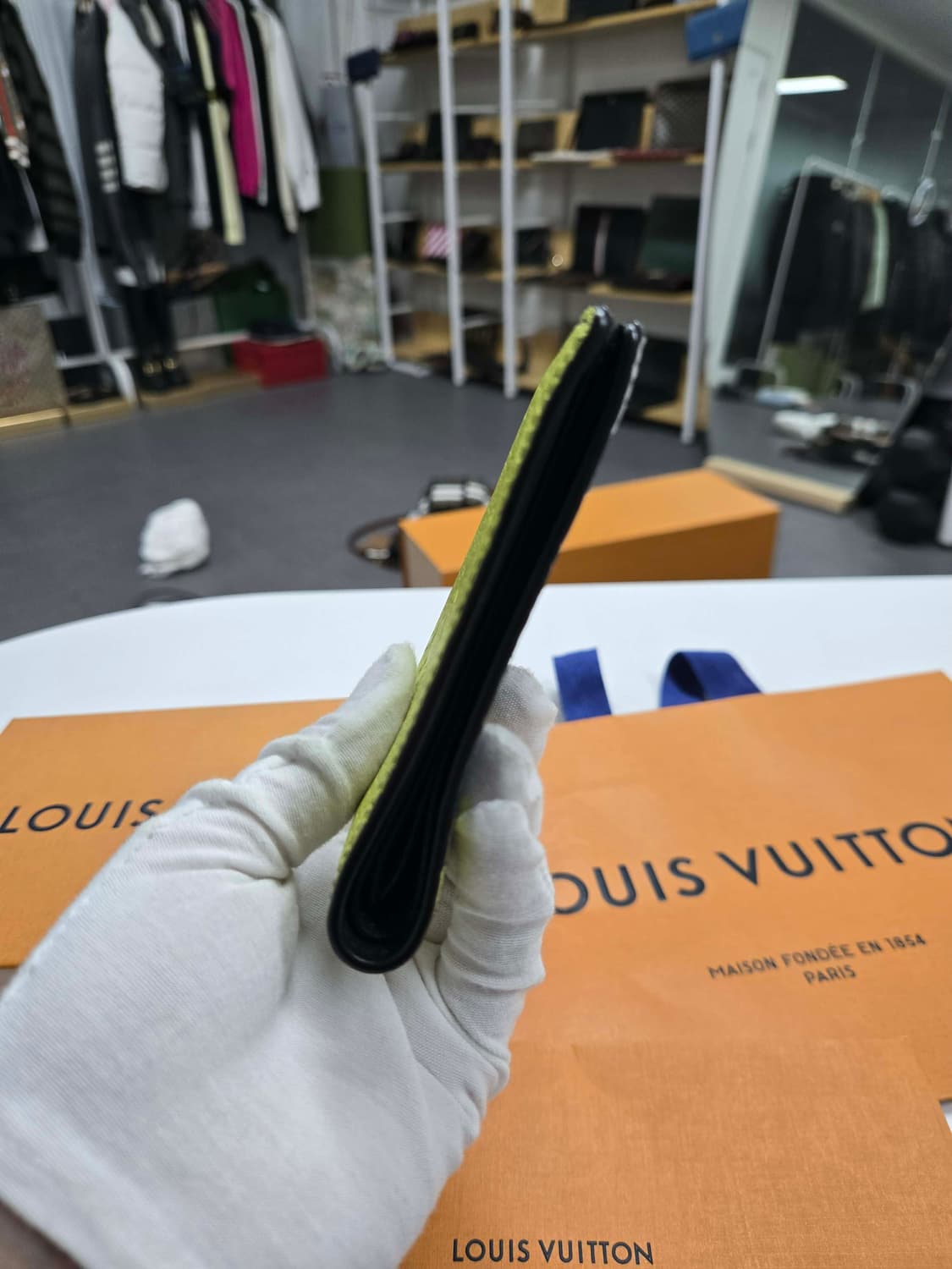 [40%할인] 루이비통 토뤼옹 반지갑 상품이미지3