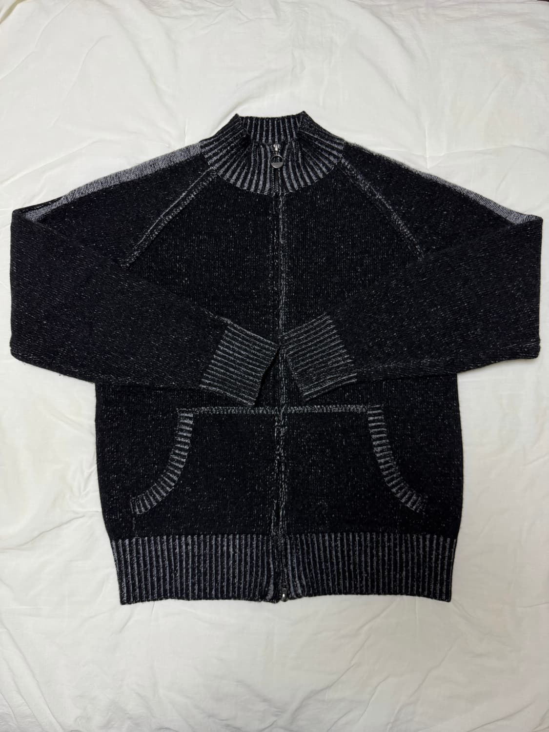 마뗑킴 투톤 믹스드 니트집업 블랙 상품이미지6