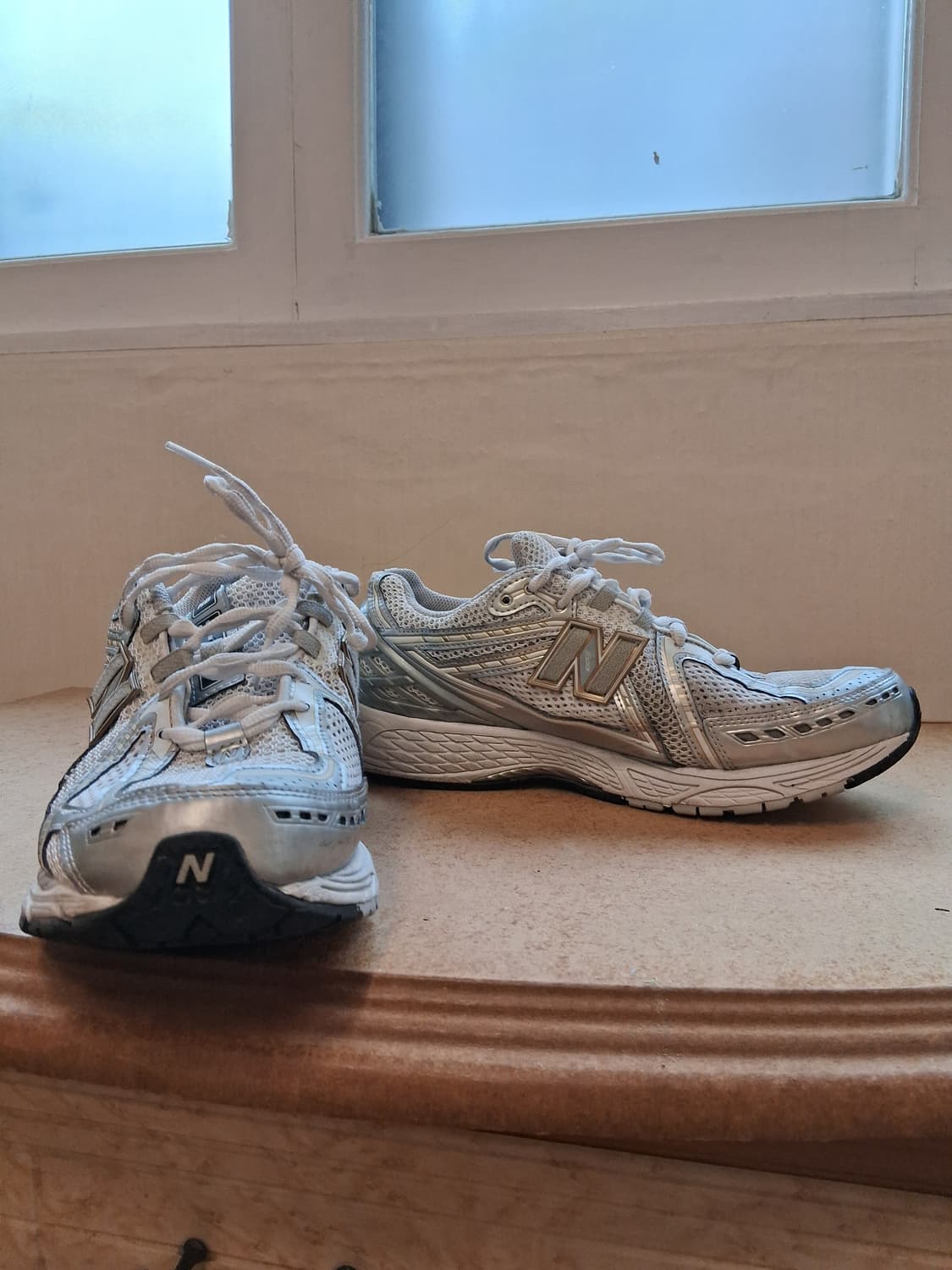 뉴발란스 1906R 메탈릭 실버 280mm 상품이미지5