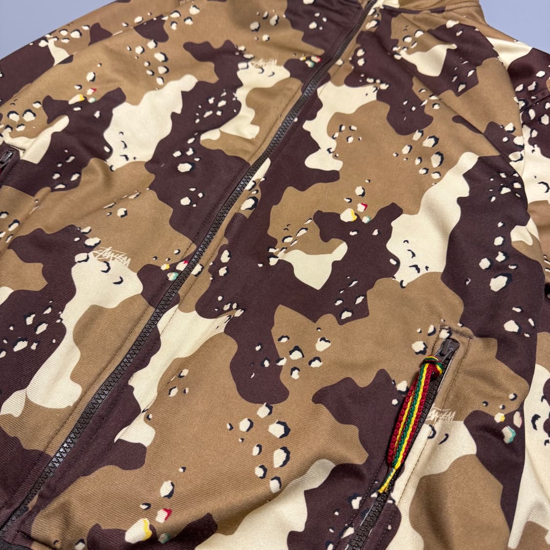 스투시(STUSSY) 브라운 초콜릿칩 카모플라주 폴리에스터 하이넥 트랙탑 상품이미지4