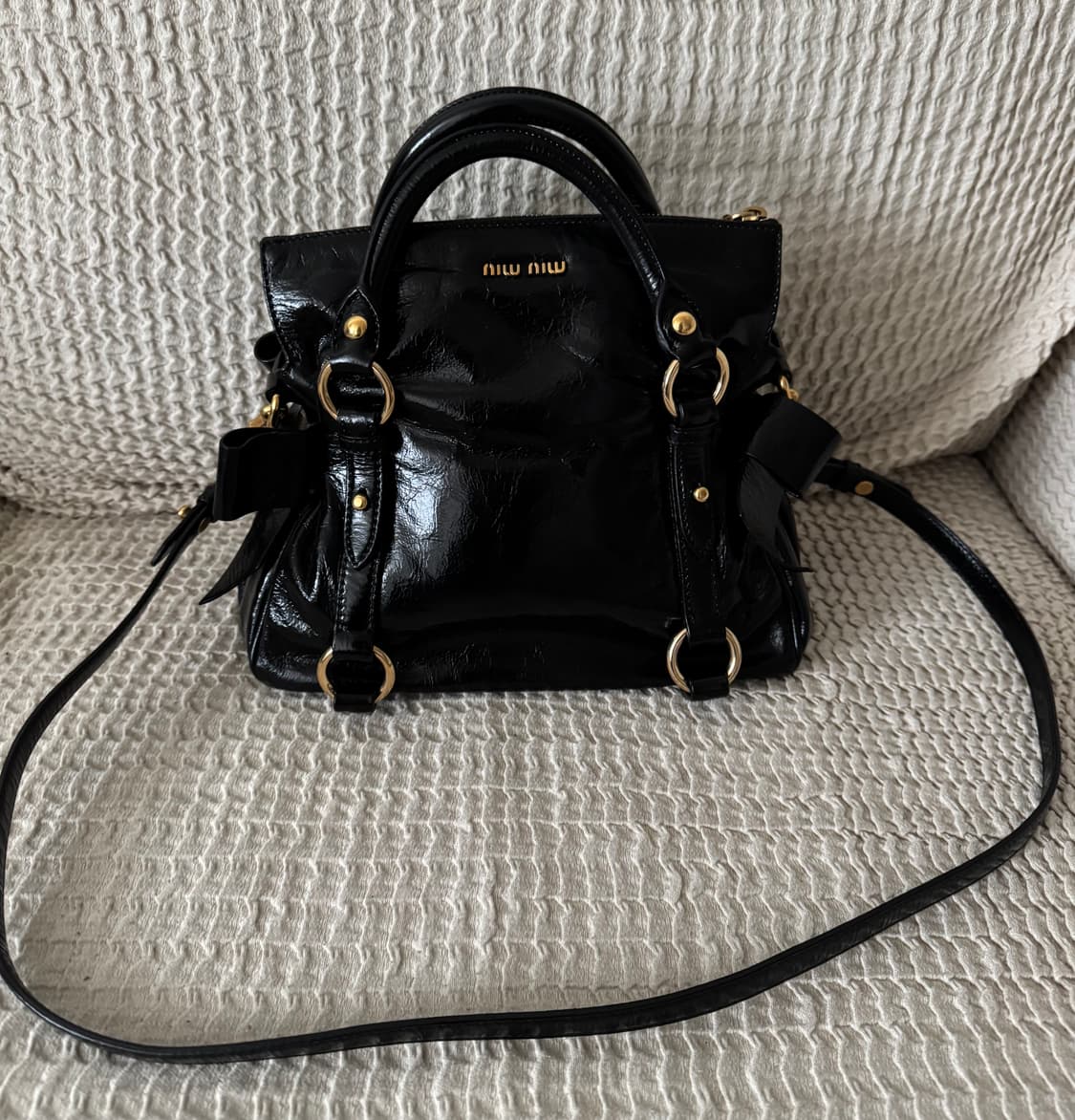 미우미우 비텔로 럭스 보우 미니 사첼백 토트 크로스백 상품이미지4