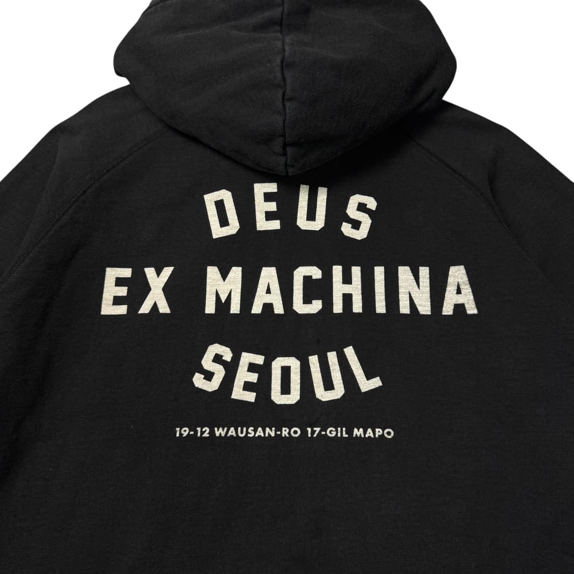 (L) 데우스 엑스 마키나 서울 챕터 후드티 블랙 상품이미지2