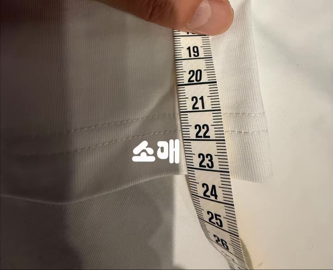 [디;올] 새상품 / 반팔 / 약 105 사이즈 상품이미지8