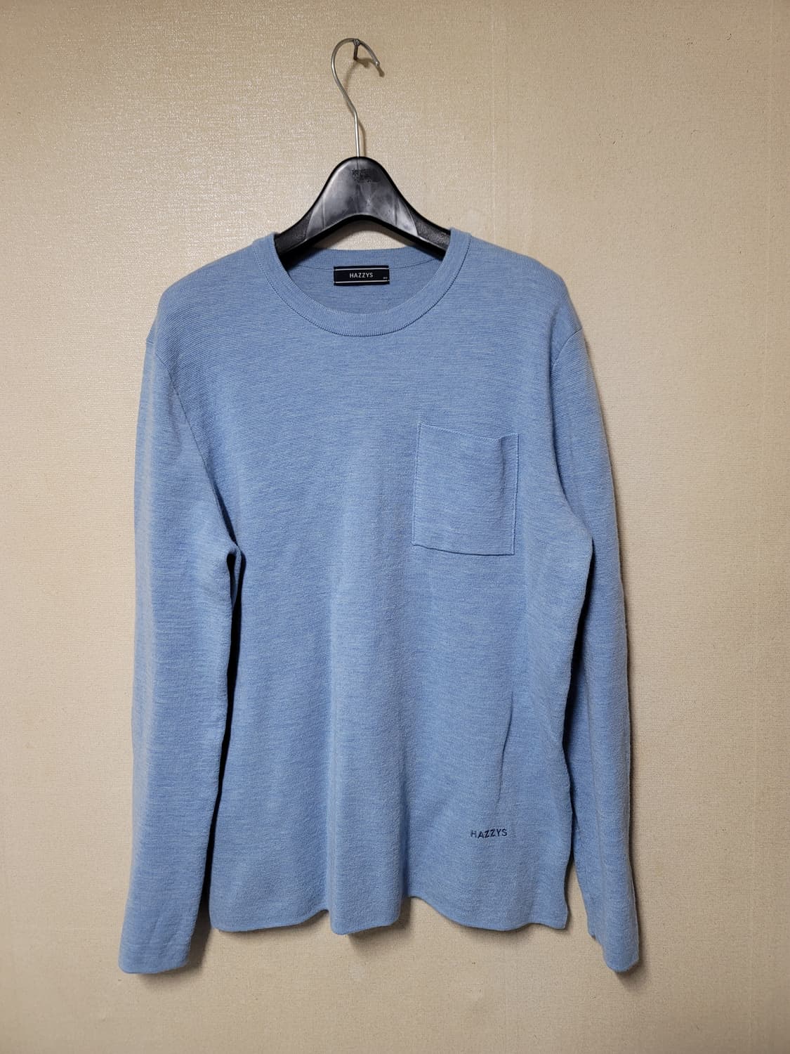 헤지스 포켓배색 니트 상품이미지1