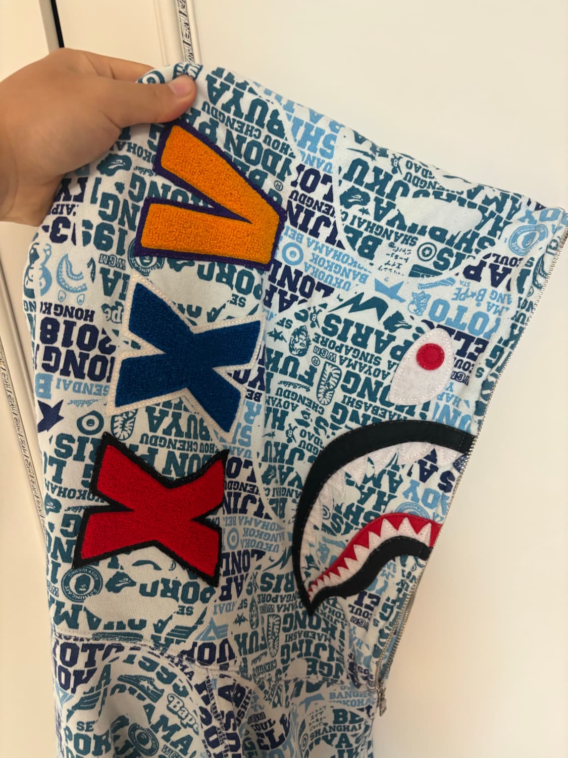 베이프 25주년 샤크 후드 XXL 상품이미지1