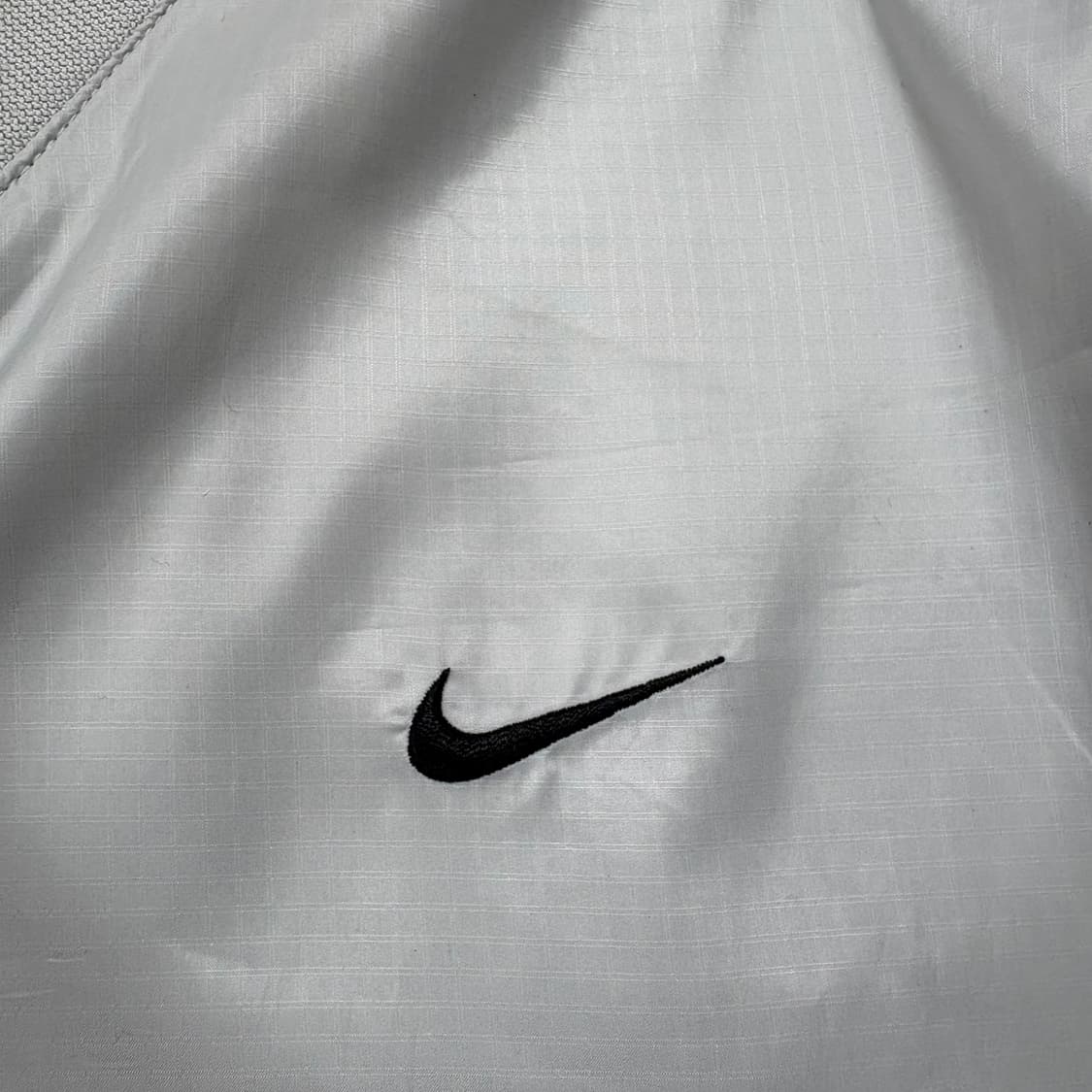 나이키 솔로스우시 웜업 상품이미지3