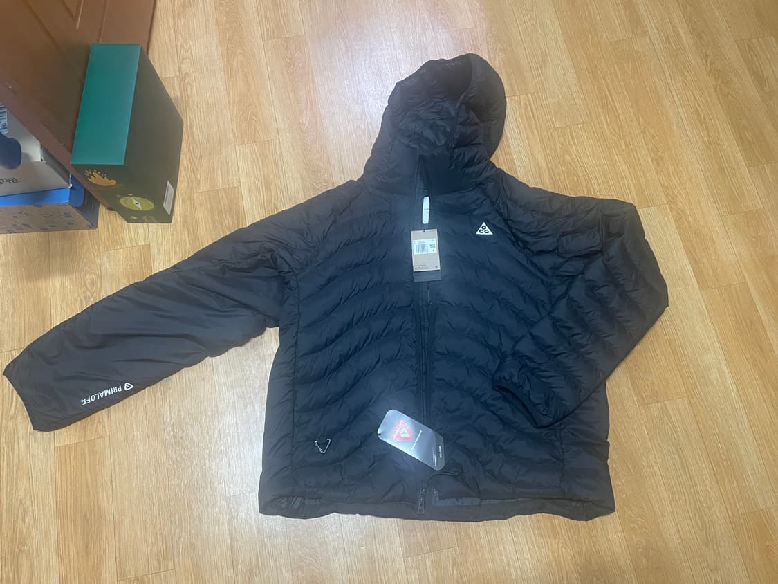 나이키 ACG 써마 핏 라바 플로우 후드 패딩 블랙  상품이미지1